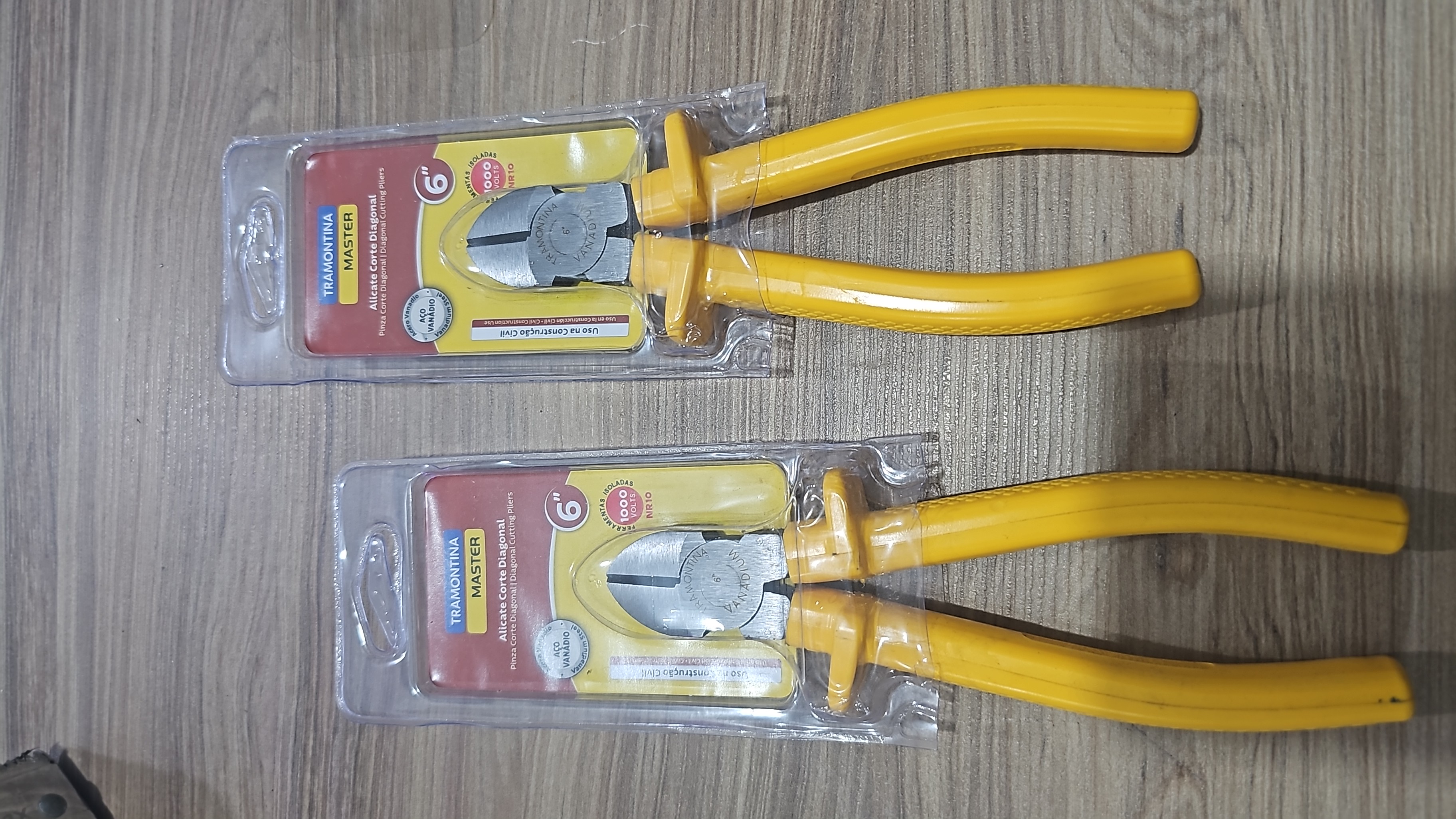 Miniatura Alicate de corte 6 Tramontina